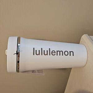 NWT Lululemon water bottle